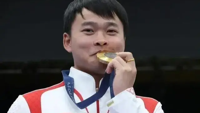 奥运冠军也是普通人，卸下光环，他们和你我一样会emo